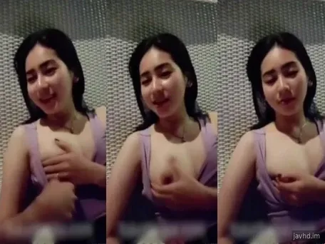 Bokep aufgenommen beim Ficken mit Ayang