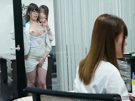 เรื่องราวความรักเลสเบี้ยนในที่ทำงาน