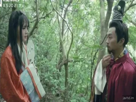 Ormanda kaybolan güzel bir kadın Liu Bei ile tanışacak kadar şanslıydı
