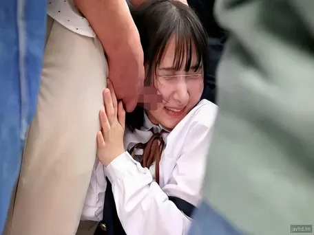 女学生独自坐火车结局